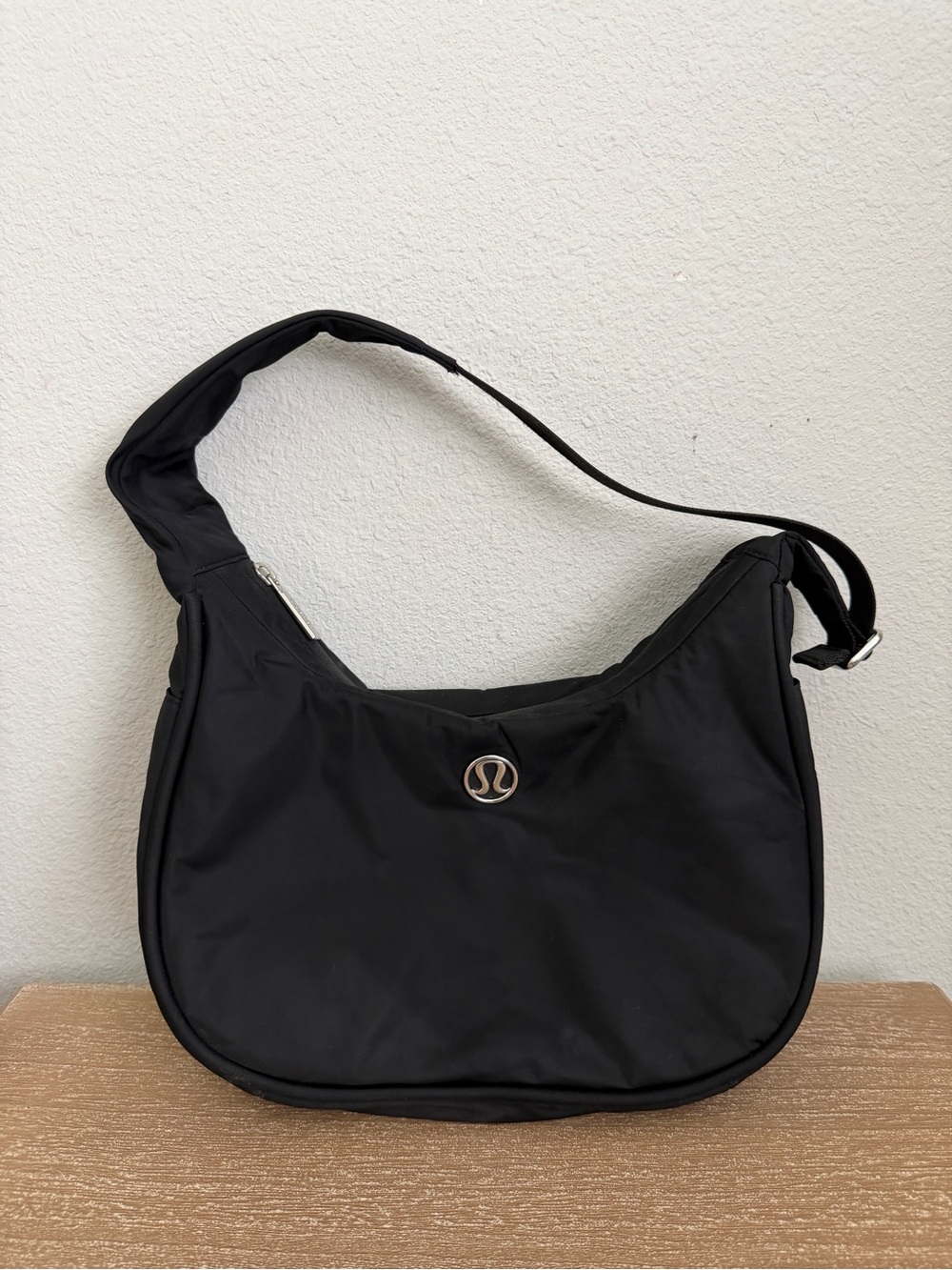Lululemon City Essentials Shoulder Bag Black/Silver Crescent Shape Purse